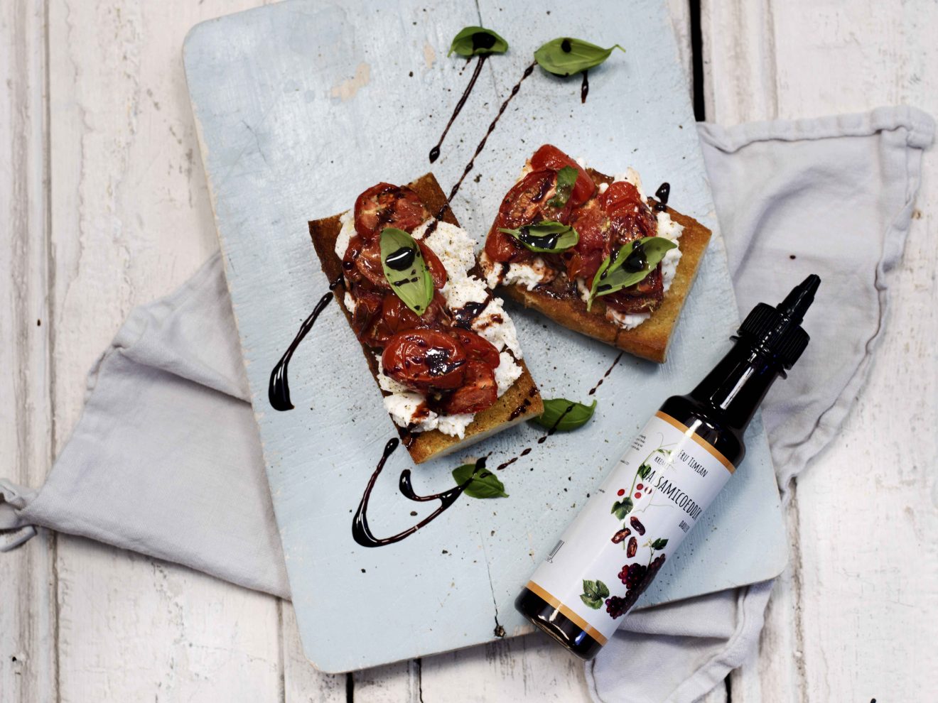 Kremet balsamicoeddik med dadler - Fru Timian Nettbutikk