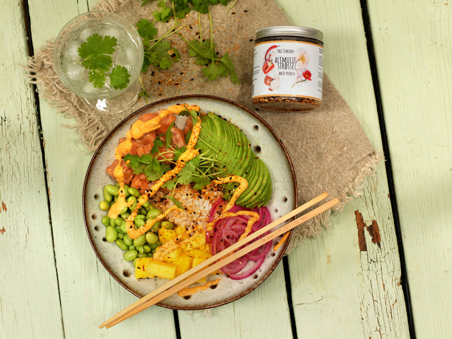 Altmuligstrøssel med punch